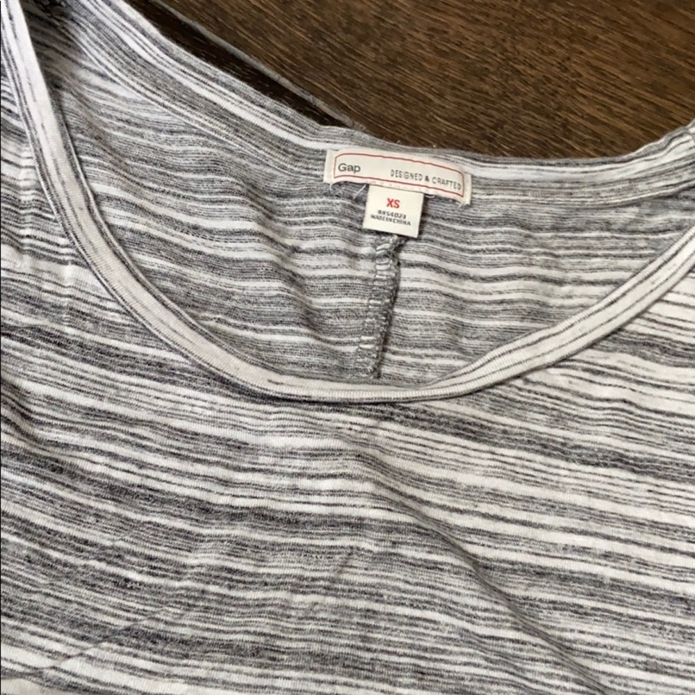 GAP tee - Picture 4 of 5
